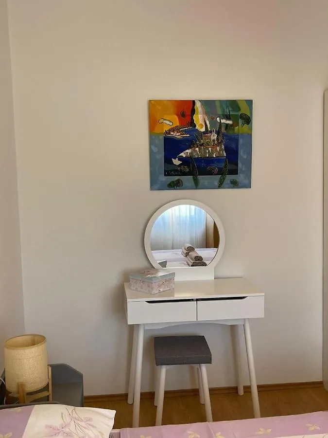 Joyful Apartments With Beautiful View - Byta Leut Privlaka  Croatie