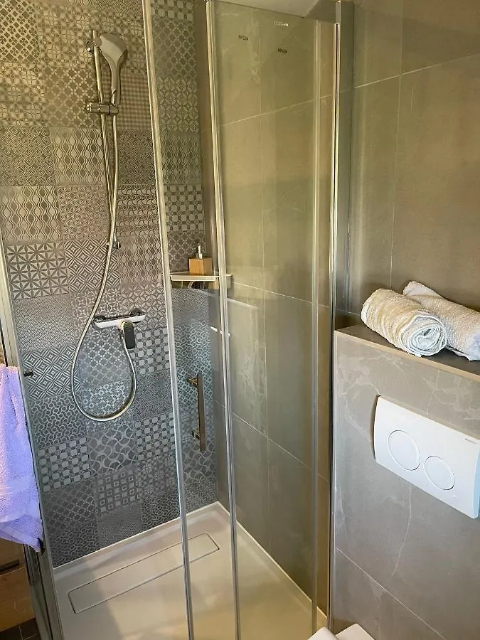 Joyful Apartments With Beautiful View - Byta Leut Privlaka  0*, Privlaka (Zadar)